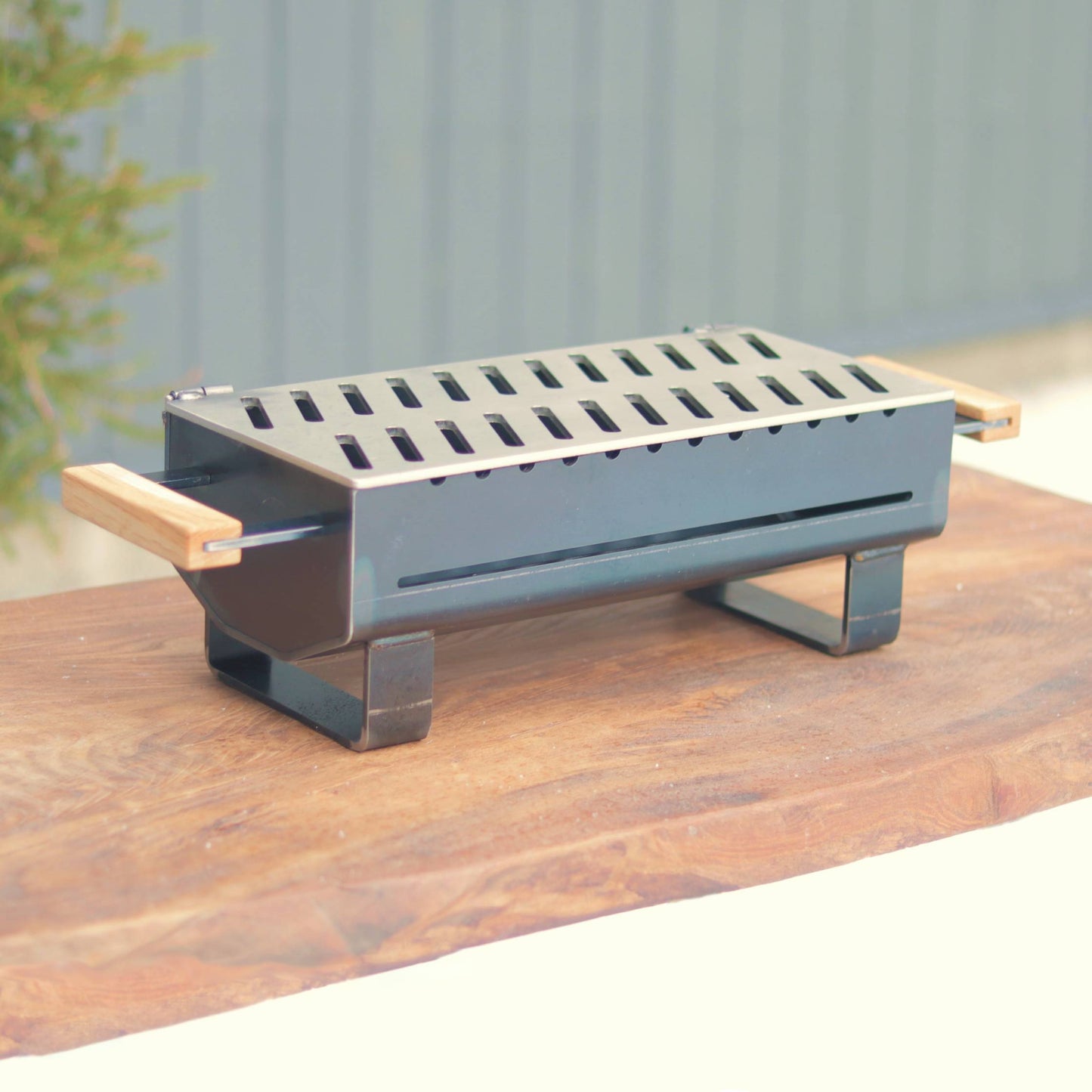 Compact Sturdy Hibachi / Yakitori Grill  | 5mm Steel with Stainless Steel Grill | Japan style portable, small and customizable.