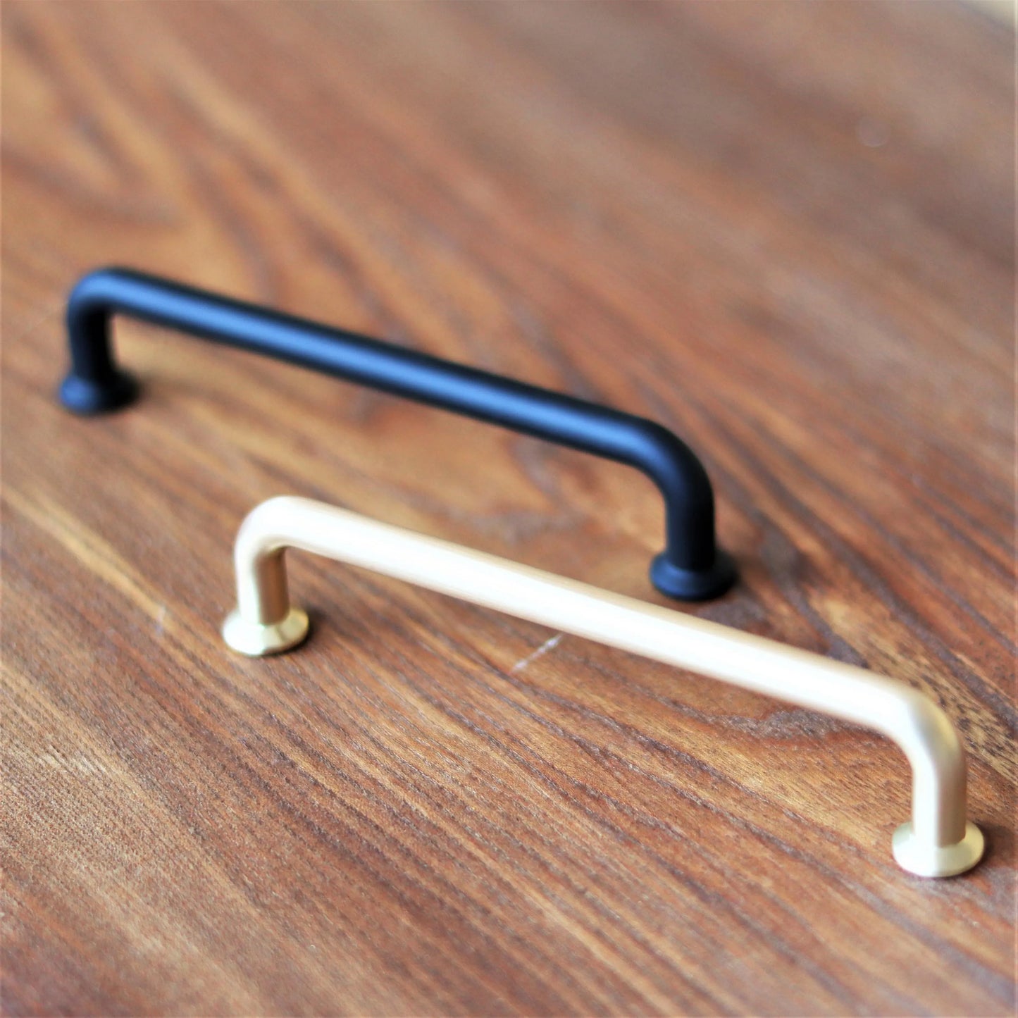 Modern Cabinet Pull Handle – Matte Black, Brushed Brass or Chrome | Custom Sizes